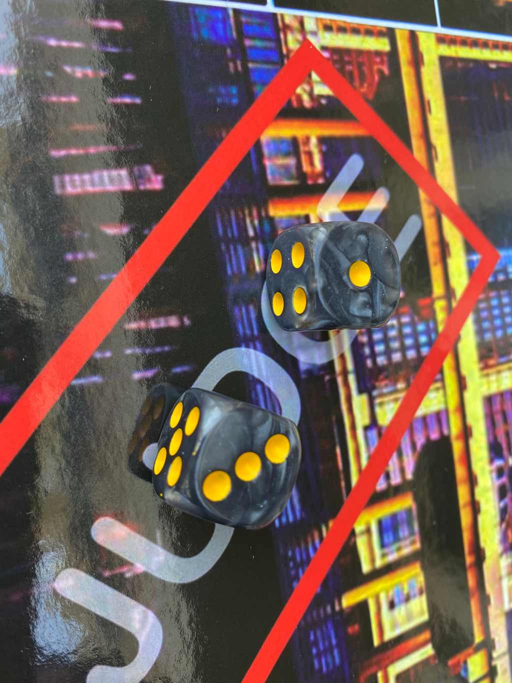 BLACK AND YELLOW Trillopoly Dice